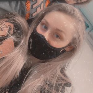 Meet your Posher, Madelyn